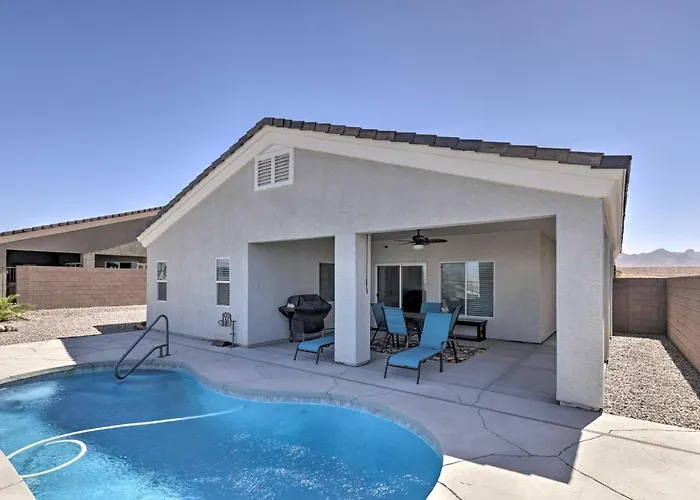 Holiday home Sunny Bullhead W/ Patio & Mtn View! Bullhead City