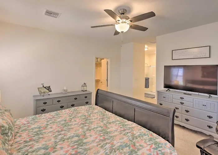 Sunny Bullhead W/ Patio & Mtn View! Bullhead City