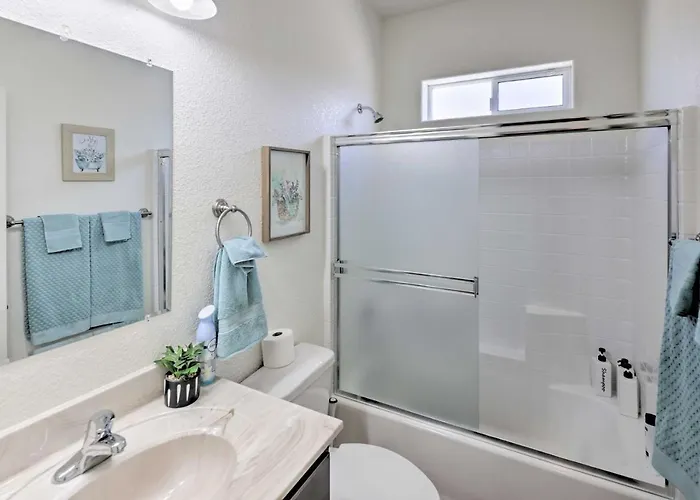 Holiday home Sunny Bullhead W/ Patio & Mtn View! Bullhead City